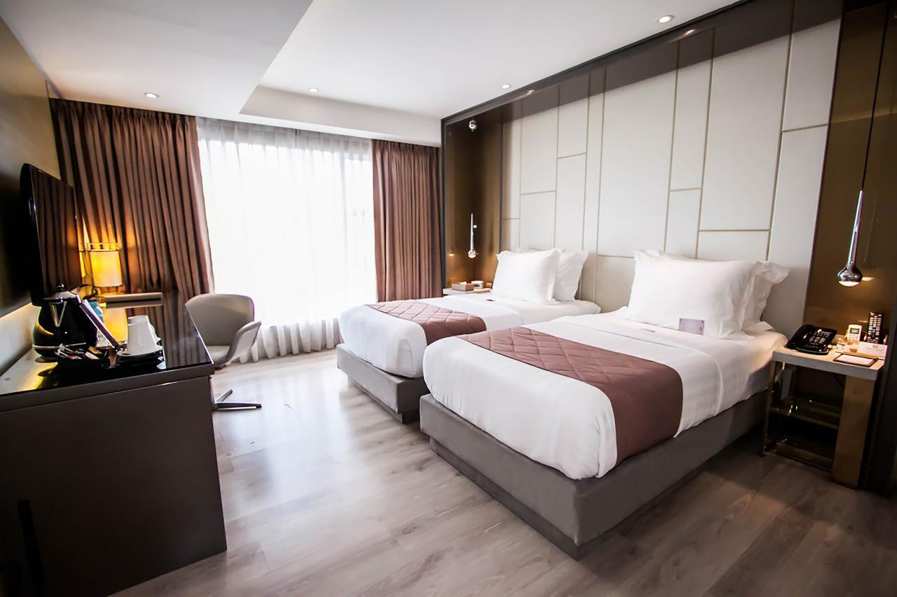 Hotel XYZ Tacloban Buitenkant foto